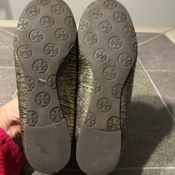 Tory Burch Reva Embossed Gold Metallic Lizard Ballet Shoes Size 7. - Picture 4 of 8